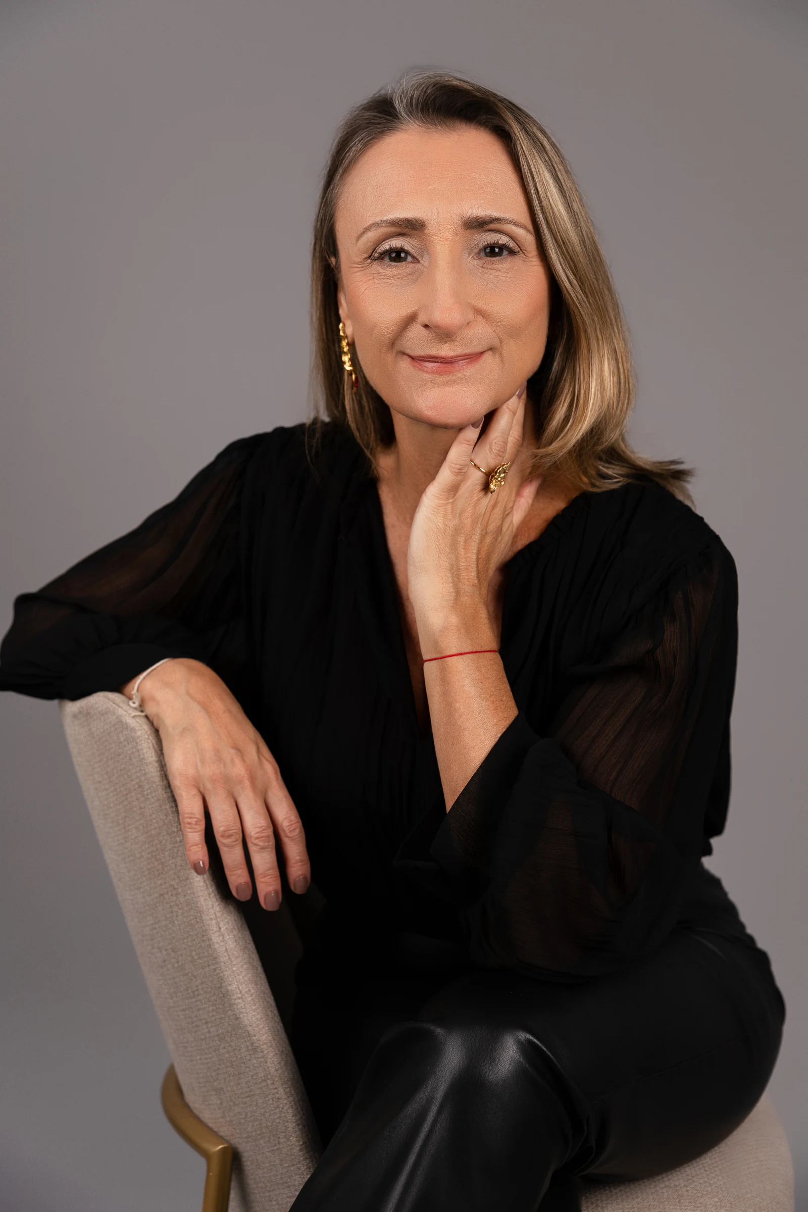 Talita Giglio em retrato profissional